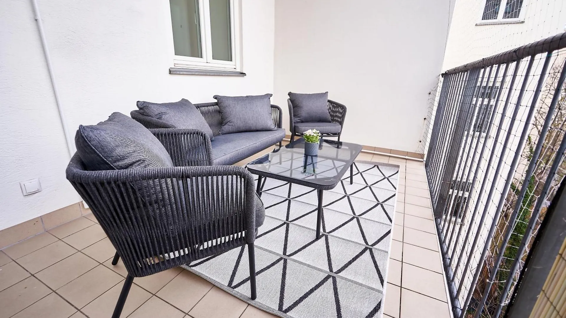 Trendy Apartment Zentral Gelegen Vienna
