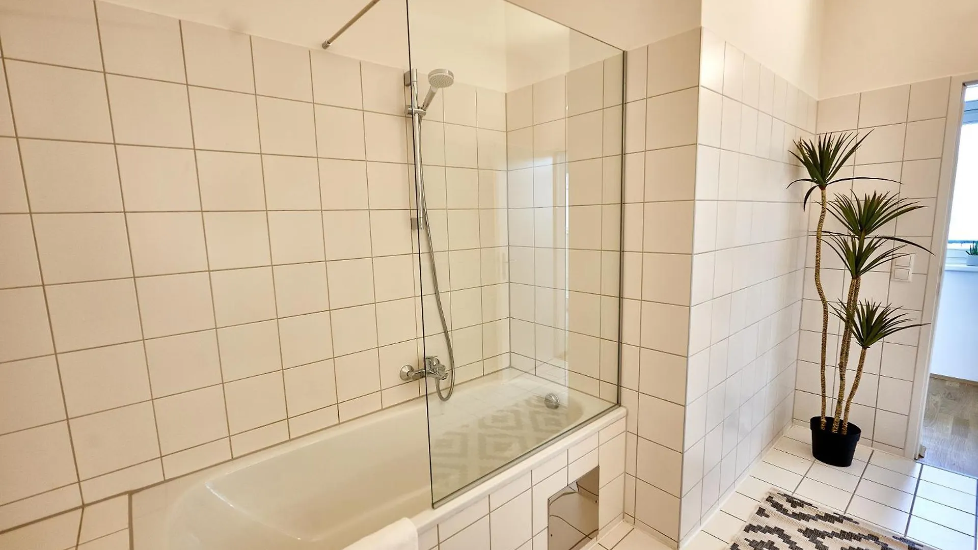Trendy Apartment Zentral Gelegen Vienna