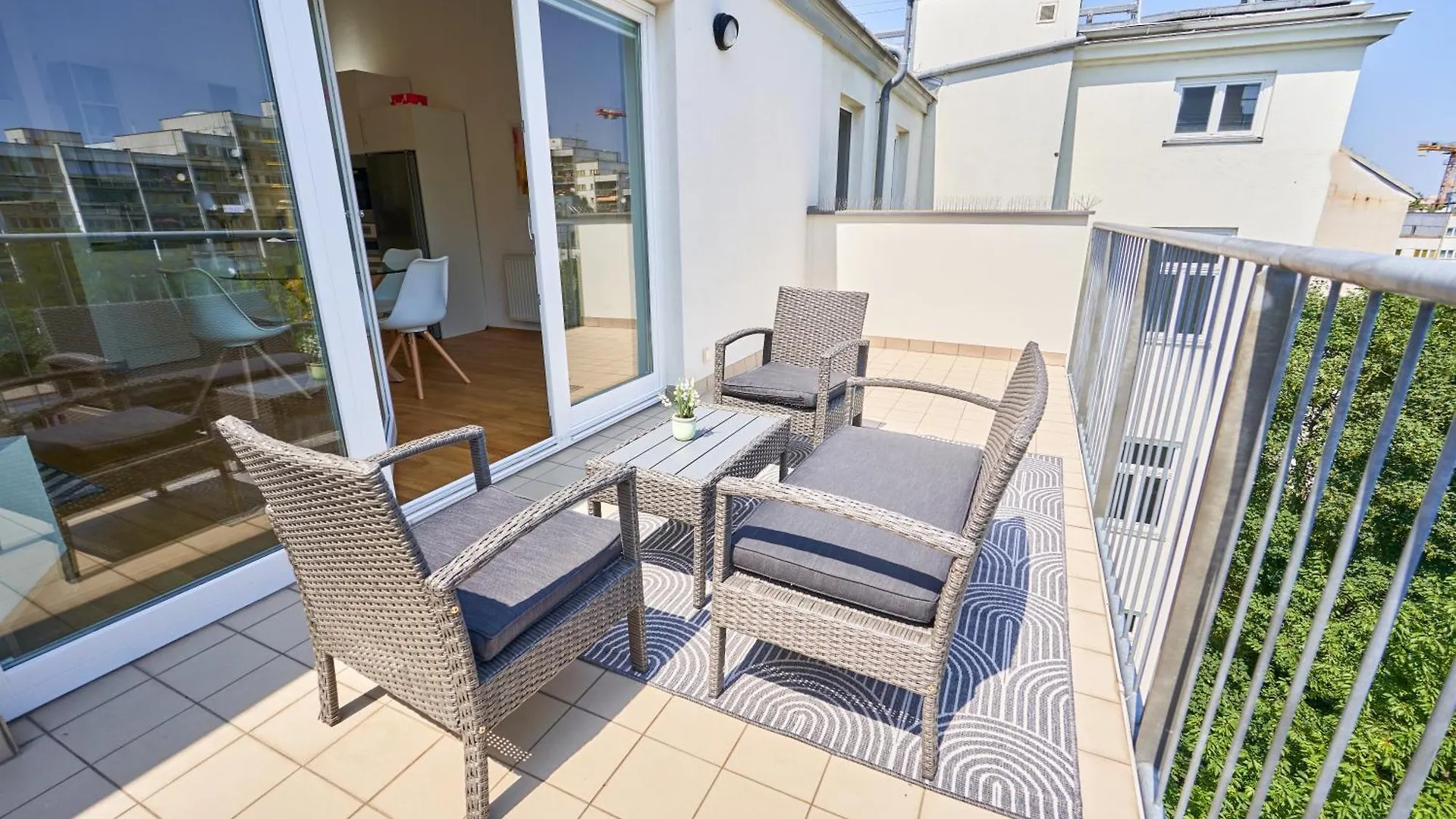 Trendy Apartment Zentral Gelegen Vienna Austria